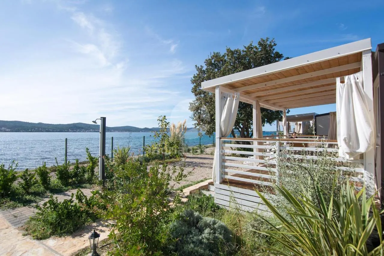 Mobile Home Frangipani 2 Biograd Na Moru