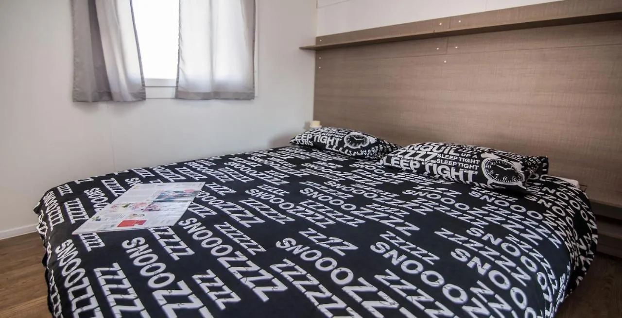 Mobile Home Frangipani 2 Biograd Na Moru Holiday home