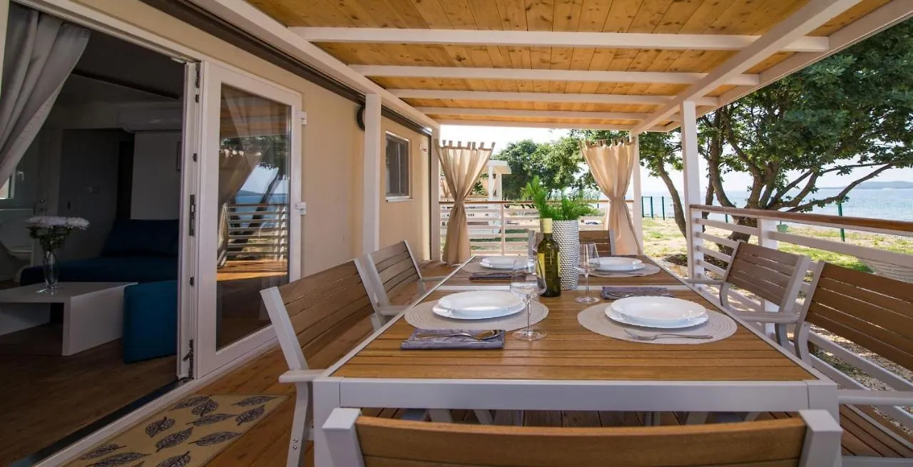Mobile Home Frangipani 2 Biograd Na Moru