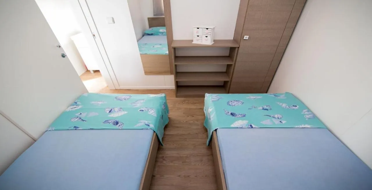 Mobile Home Frangipani 2 Biograd Na Moru 0*,
